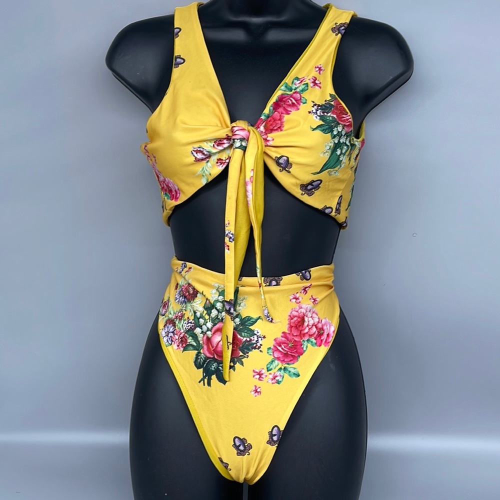 QueensNDolls Tyliyah at the beach 🏝️ size L